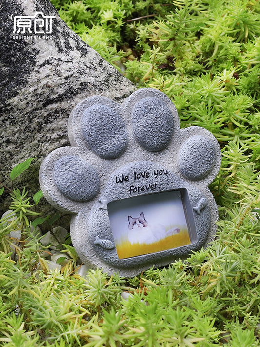 WhiskerRest Cat Headstone